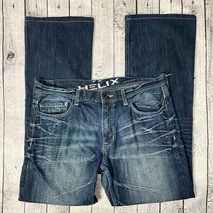 HELIX Slim Bootcut Jeans
